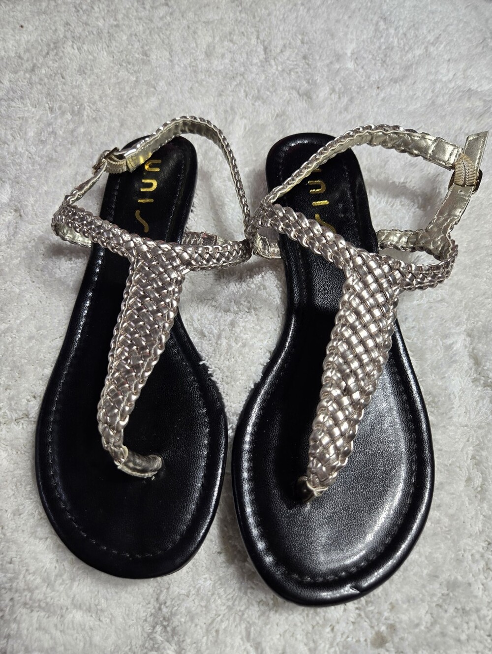 Unisa Women's Braided Sandals Like New Silver Sz 7.5